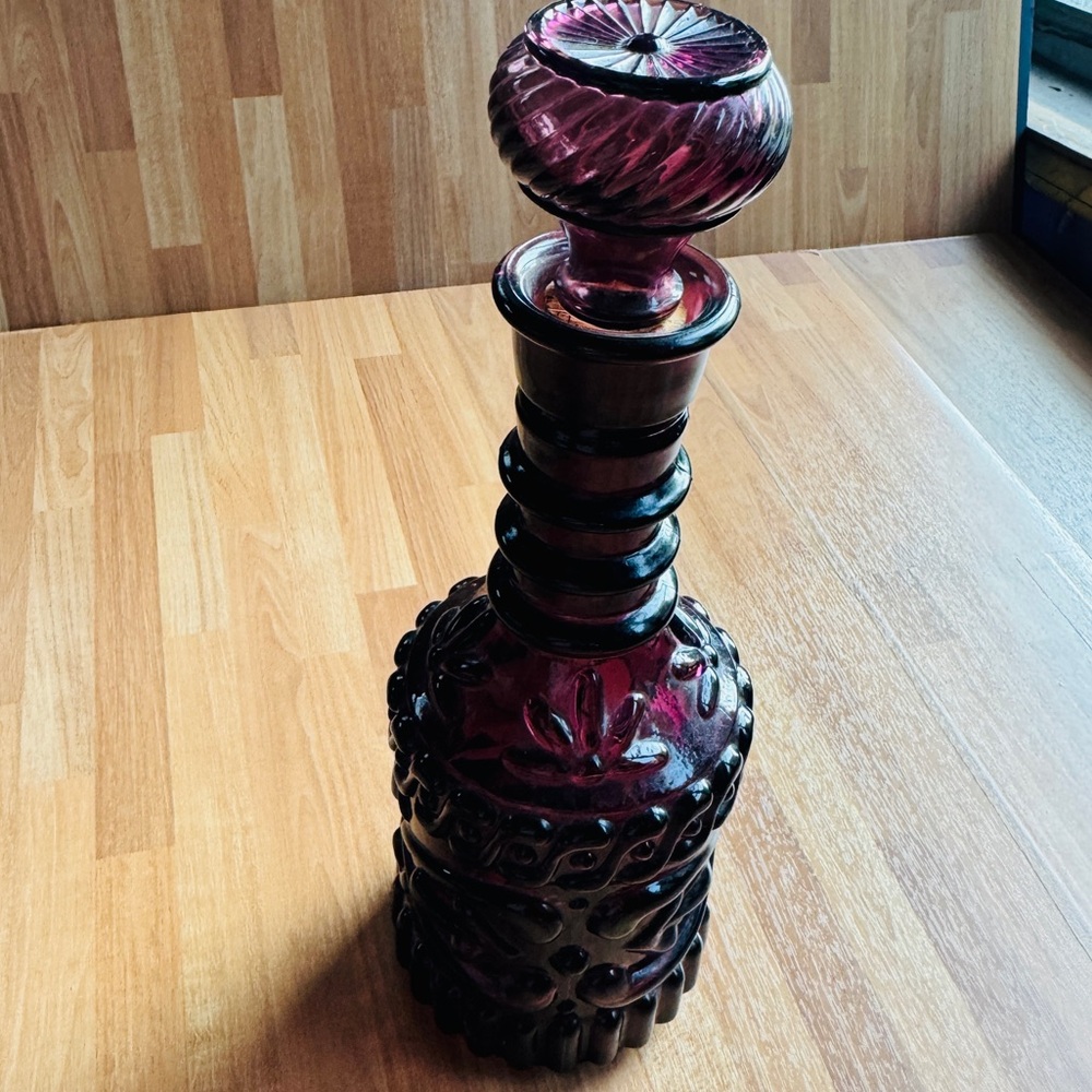 Jim Beam amethyst antique decanter 1967